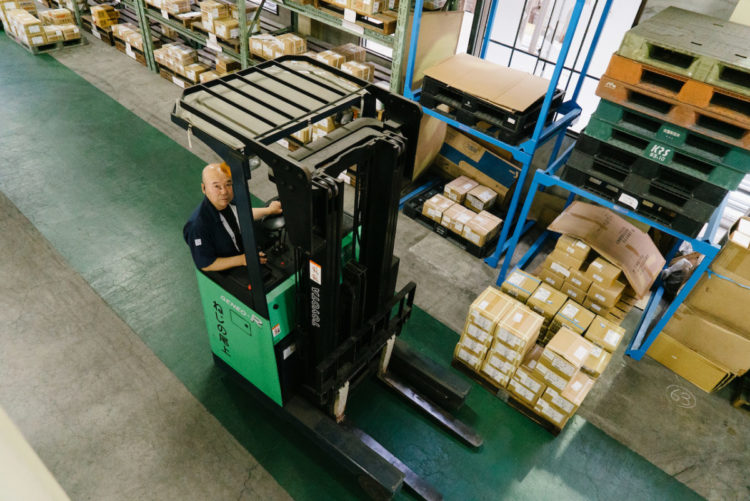 オノウエ,長崎,ネジ,ねじ,ボルト,ナット,採用,募集