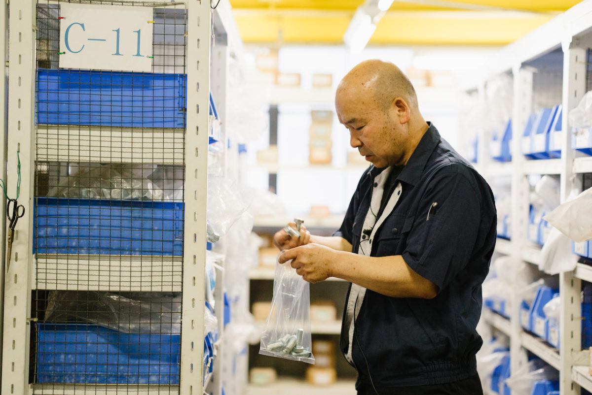 オノウエ,長崎,ネジ,ねじ,ボルト,ナット,スタッフ